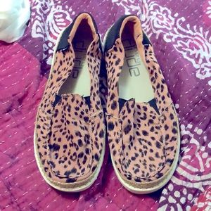 Lena Leopard Rose Hey Dudes